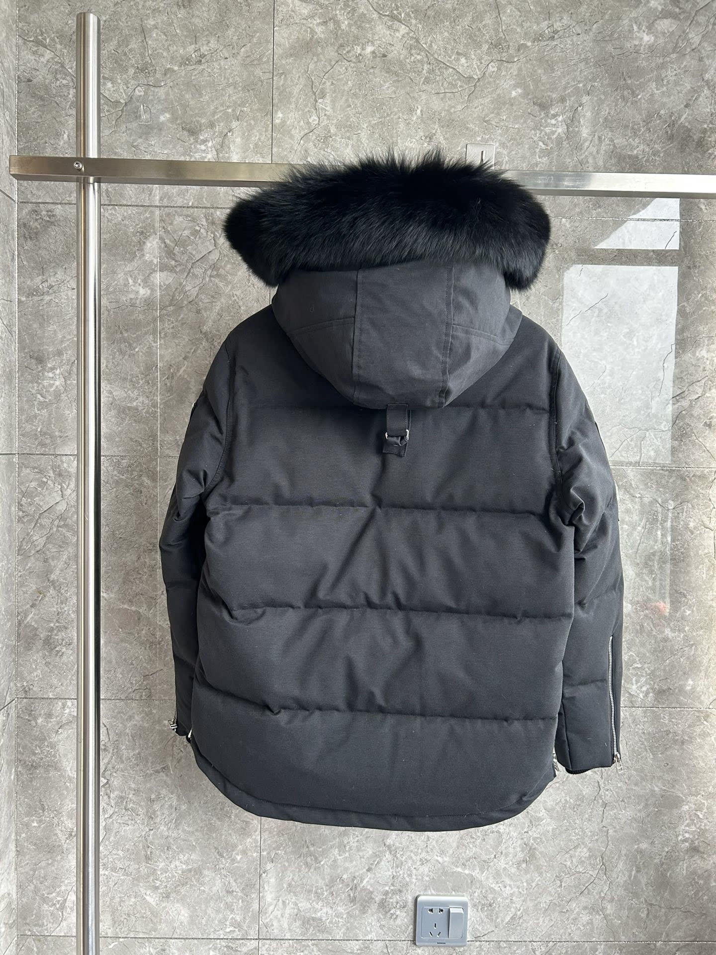 Moose Knuckles Down Jacket Moose Knuckles Down Jacket